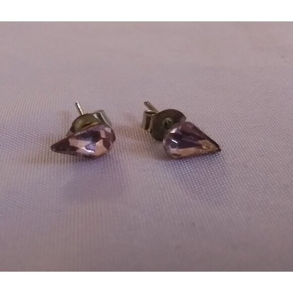 Vintage Teardrop Purple Amethyst Stud Earrings - Picture 1 of 5